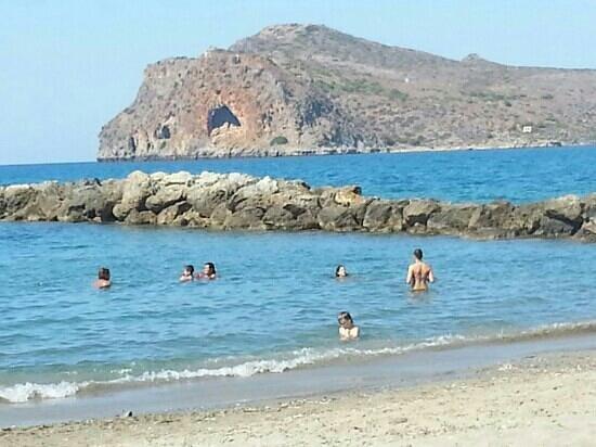 Agia Marina-i tengerpart